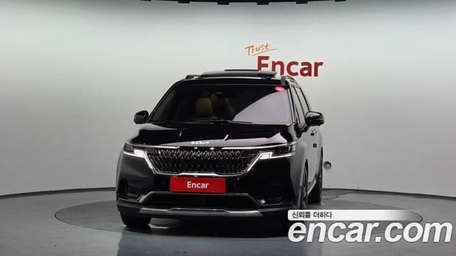 Kia Carnival 2023 — Фото 3/20