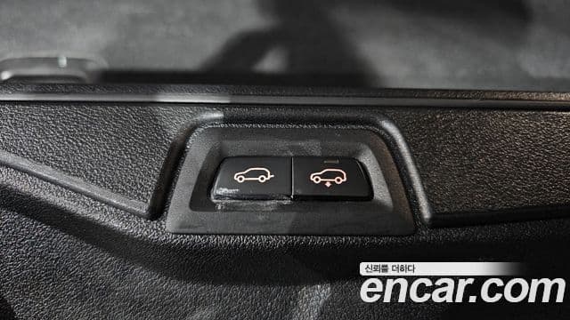 BMW X7 2021 — Photo 40/45