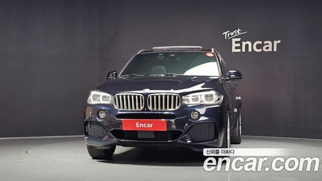 BMW X5 2018 — Фото 3/20