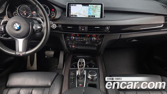 BMW X5 2018 — Фото 14/20