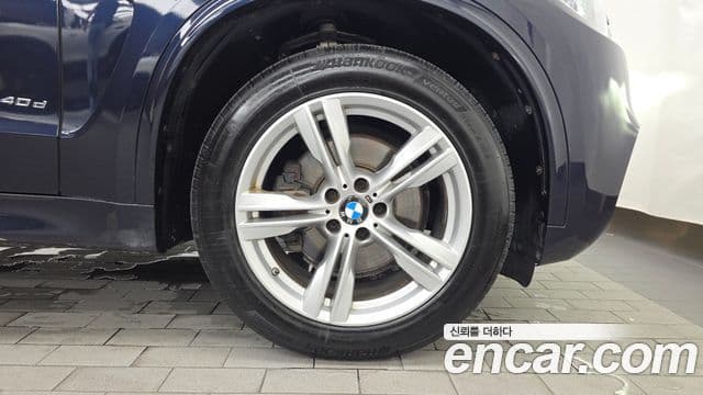 BMW X5 2018 — Şəkil 33/33