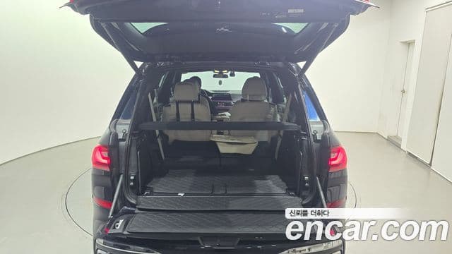 BMW X7 2020 — Photo 4/35