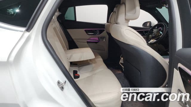 Mercedes-Benz GLC-Class 2024 — Фото 11/20