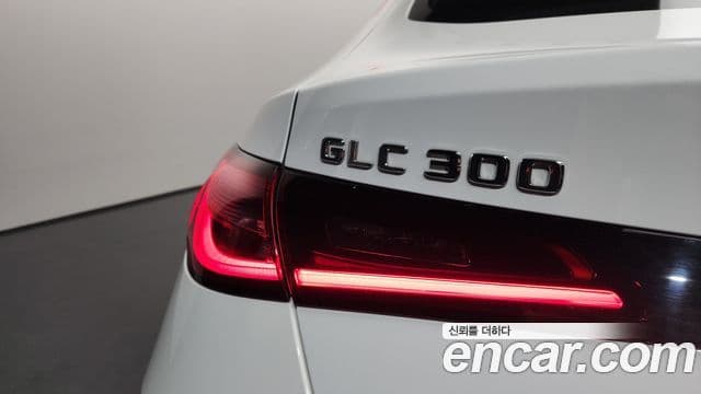 Mercedes-Benz GLC-Class 2024 — ფოტო 16/33