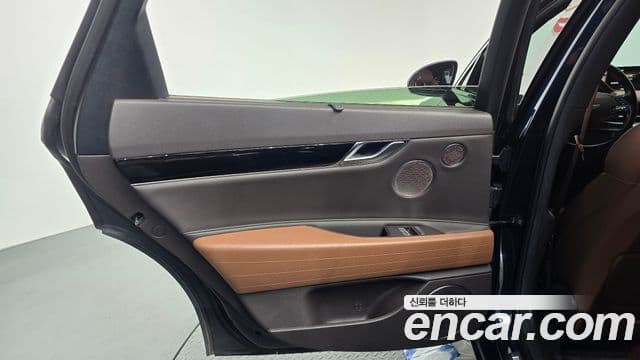 Genesis G80 2020 — Photo 14/33
