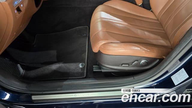 Genesis G80 2020 — Photo 13/33