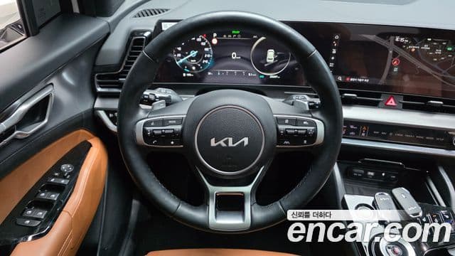 Kia Sportage 2024 — Фото 13/20