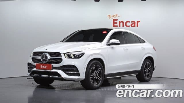 Mercedes-Benz GLE-Class 2021 — Фото 1/20