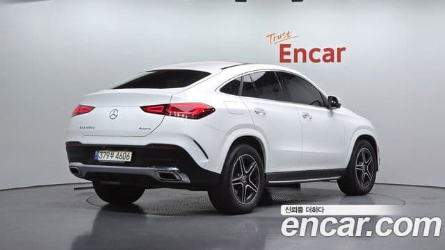 Mercedes-Benz GLE-Class 2021 — Фото 2/20