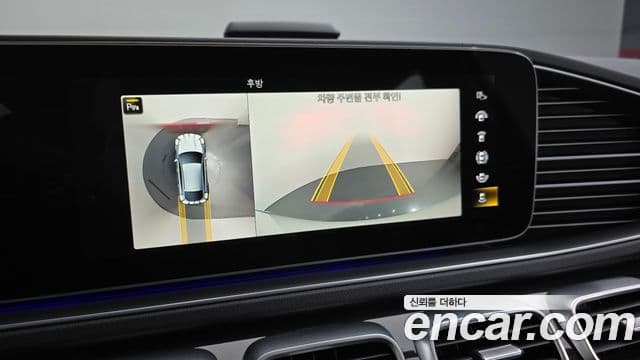 Mercedes-Benz GLE-Class 2021 — Фото 14/20