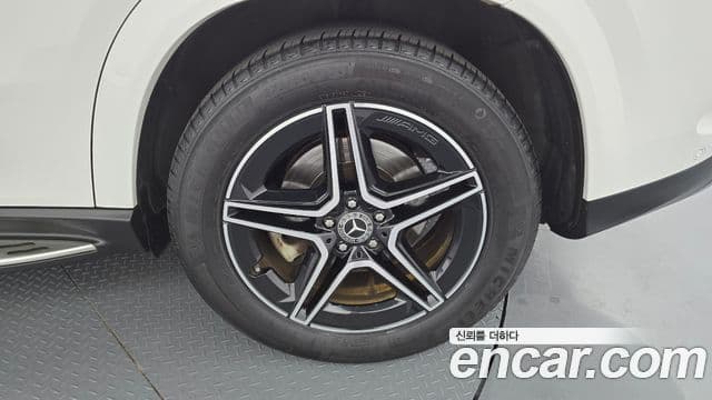 Mercedes-Benz GLE-Class 2021 — Şəkil 1/30