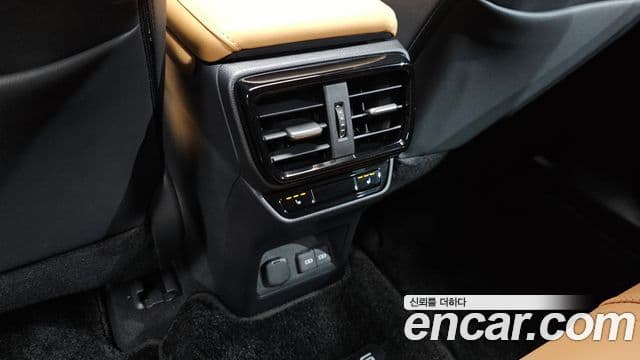 Lexus NX350h 2025 — Photo 10/34