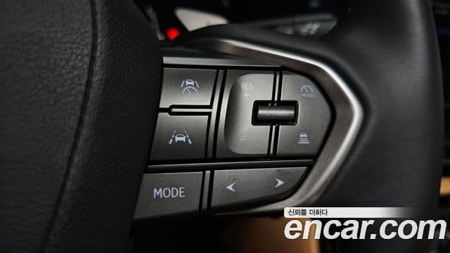 Lexus NX350h 2025 — Photo 30/34