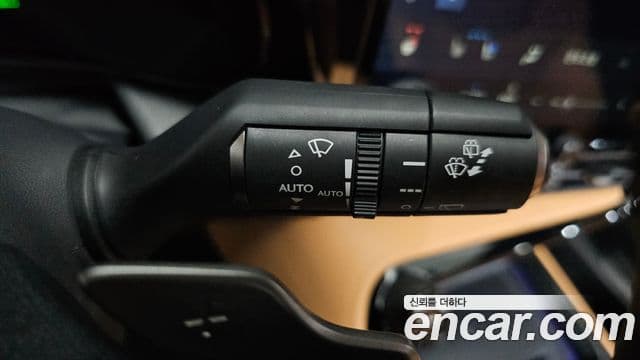 Lexus NX350h 2025 — Photo 17/34