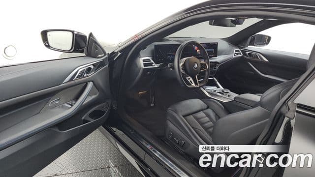 BMW 4 Series 2025 — Photo 18/20