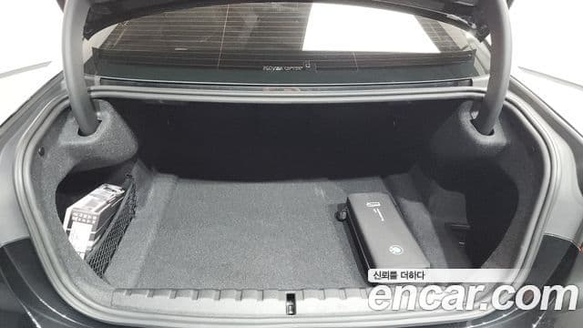 BMW 4 Series 2025 — Photo 11/20