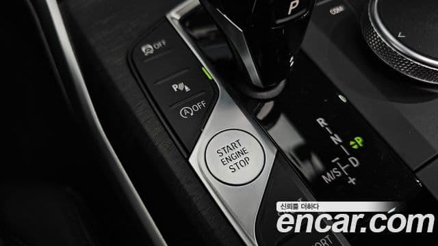 BMW 3 Series 2019 — Photo 34/34