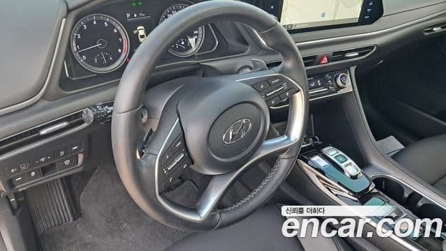 Hyundai Sonata 2022 — Фото 16/20