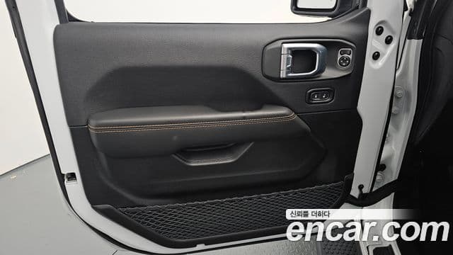 Jeep Wrangler 2024 — Photo 30/30