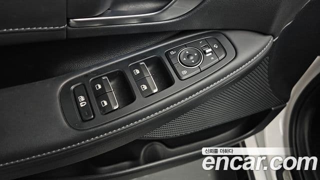 Hyundai Sonata 2021 — Фото 17/20