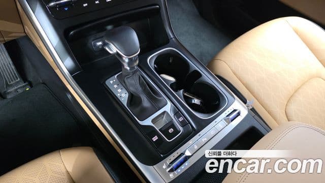 Kia Carnival 2022 — Фото 9/20
