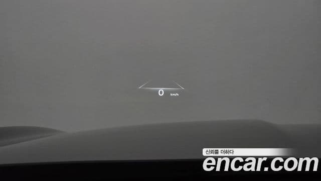 Genesis GV70 2023 — Şəkil 13/36