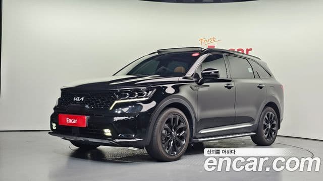 Kia Sorento 2023 — Фото 1/20