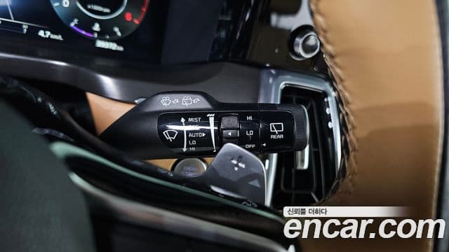 Kia Sorento 2023 — Фото 15/20