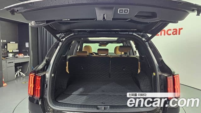 Kia Sorento 2023 — Фото 20/20