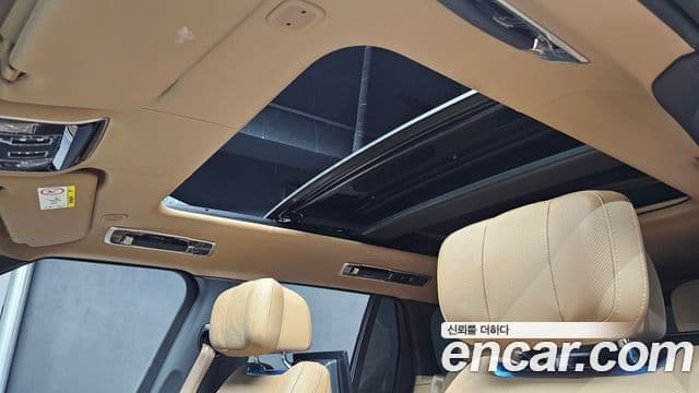 Land Rover Range Rover 2023 — Şəkil 15/35