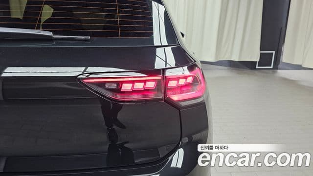 Volkswagen Golf 2026 — Photo 25/32