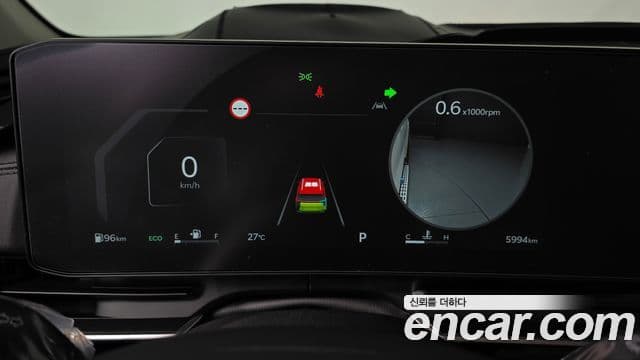 Kia Carnival 2025 — Фото 8/20