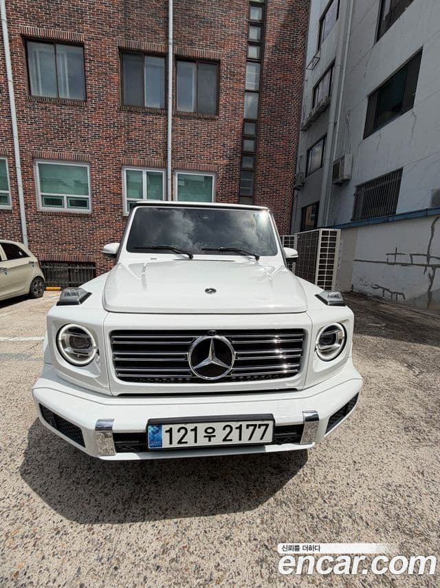 Mercedes-Benz G-Class 2023 — Фото 9/13
