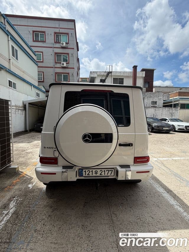 Mercedes-Benz G-Class 2023 — Фото 1/13
