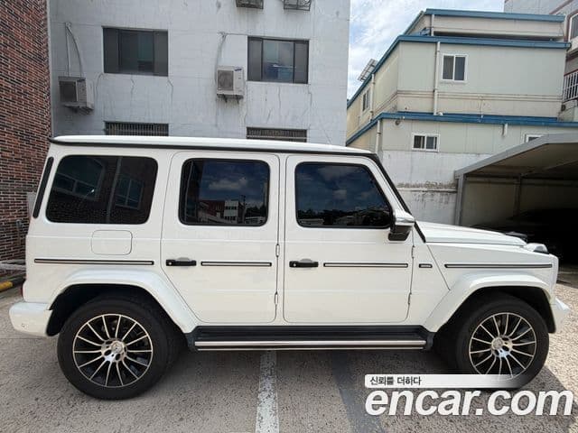 Mercedes-Benz G-Class 2023 — Фото 3/13