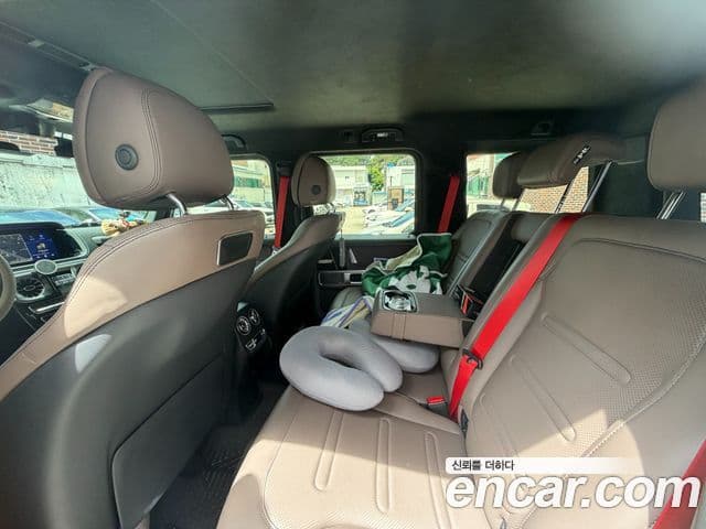 Mercedes-Benz G-Class 2023 — Фото 8/13