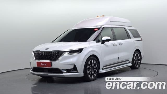 Kia Carnival 2021 — Фото 1/20