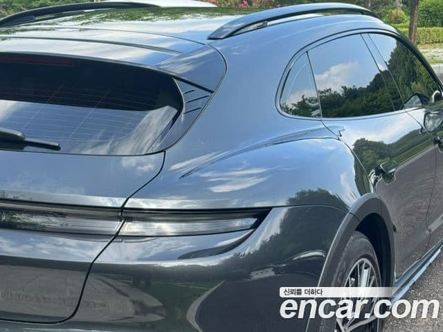 Porsche Taycan 2023 — Şəkil 2/20