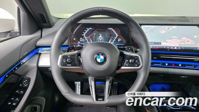 BMW 5 Series 2025 — Фото 13/20