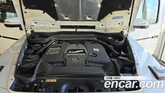 Mercedes-Benz G-Class 2021 — Photo 18/20
