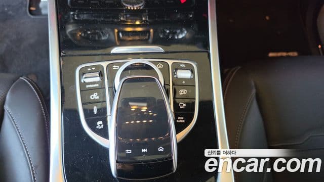 Mercedes-Benz G-Class 2021 — Photo 5/20