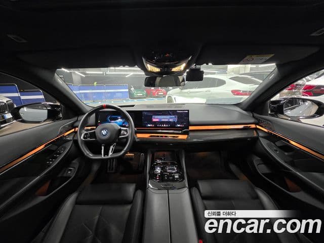 BMW i5 2024 — Photo 11/20