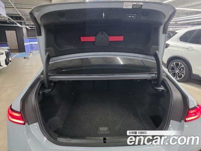 BMW i5 2024 — Photo 17/20