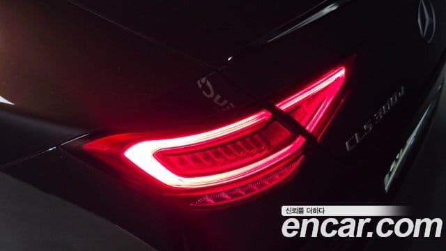 Mercedes-Benz CLS-Class 2019 — Şəkil 13/31