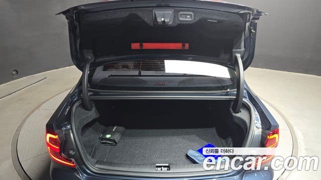 Volvo S60 2021 — Şəkil 14/31