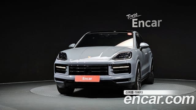 Porsche Cayenne 2024 — Photo 36/38