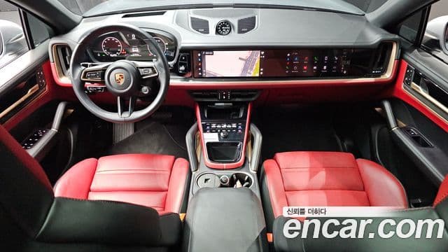 Porsche Cayenne 2024 — Photo 17/38