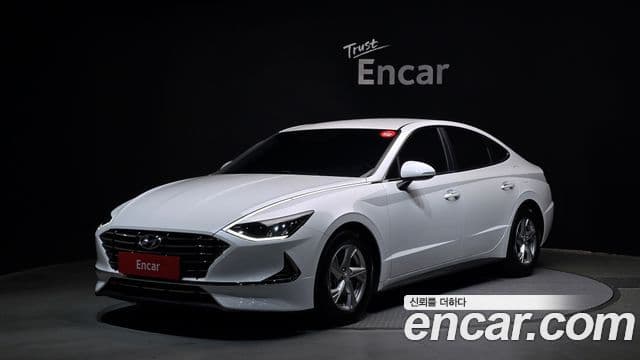 Hyundai Sonata 2020 — Фото 1/20