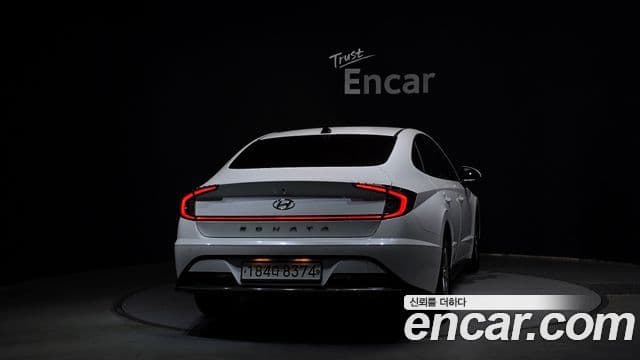 Hyundai Sonata 2020 — Фото 4/20
