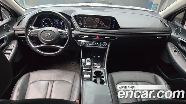Hyundai Sonata 2020 — Фото 7/20